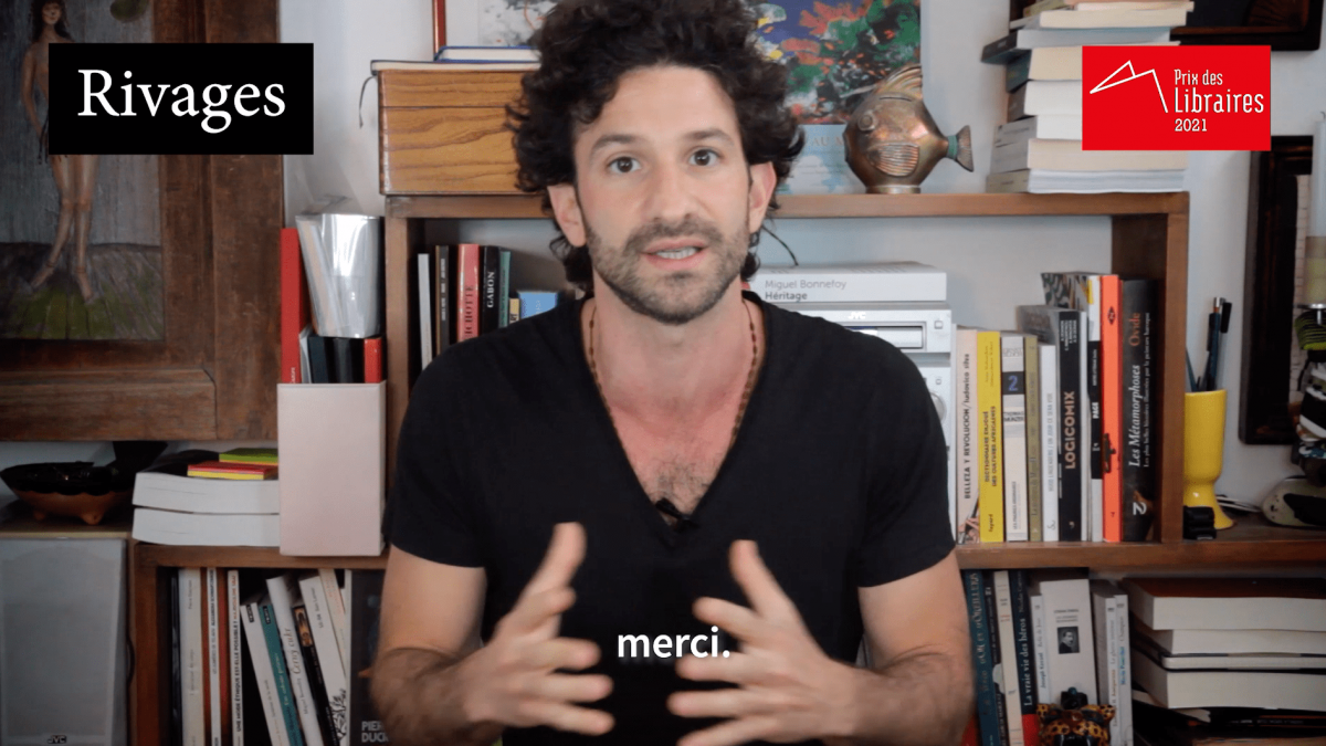 Miguel Bonnefoy, auteur du livre Héritages, remercie dans une vidéo l'attribution du Prix des libraires à son ouvrage